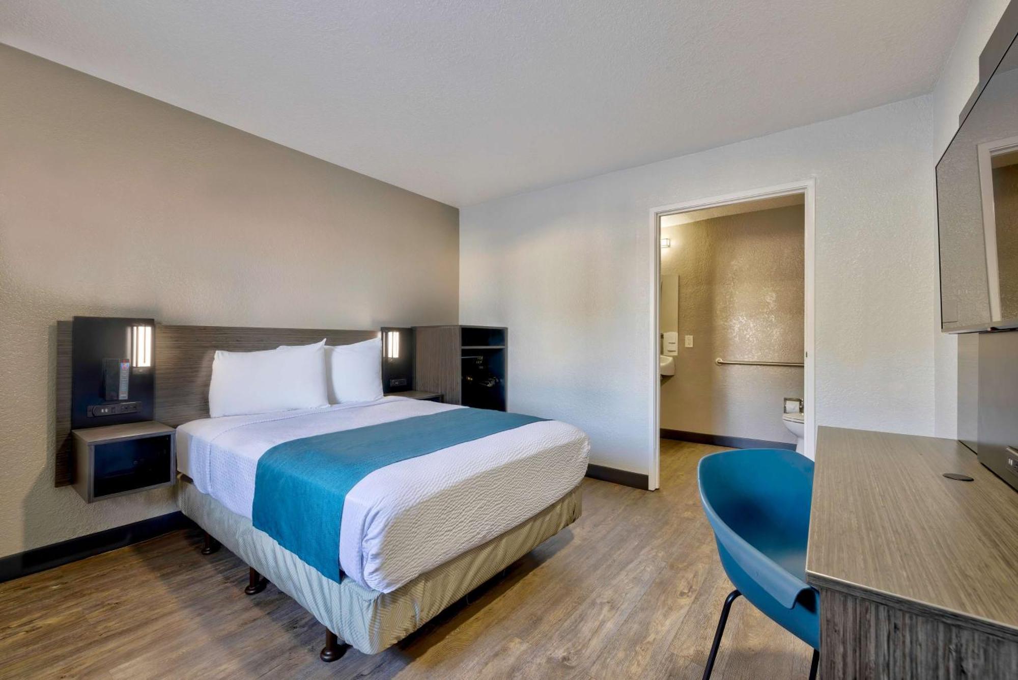 Motel 6-Anaheim, Ca - Fullerton East Εξωτερικό φωτογραφία