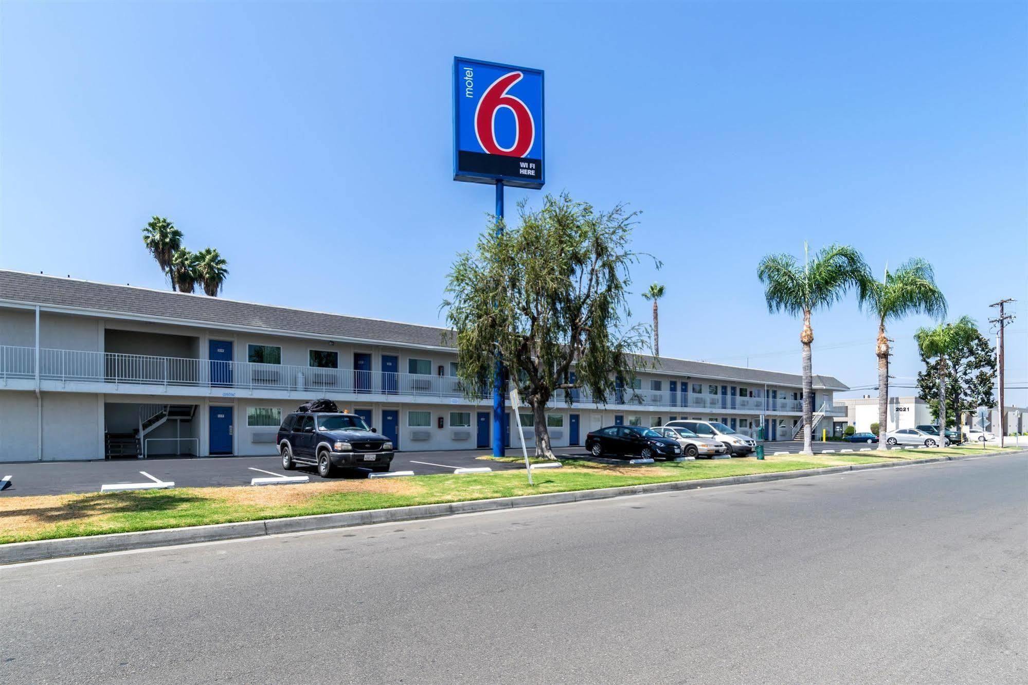 Motel 6-Anaheim, Ca - Fullerton East Εξωτερικό φωτογραφία