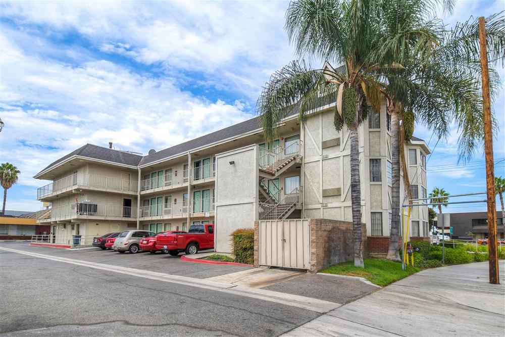 Motel 6-Anaheim, Ca - Fullerton East Εξωτερικό φωτογραφία